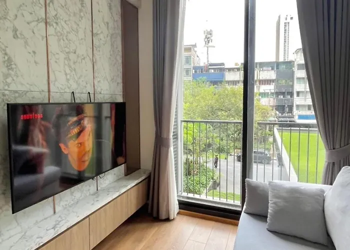Rise Bts Phromphong Emtower Cafe&7-11 بانكوك